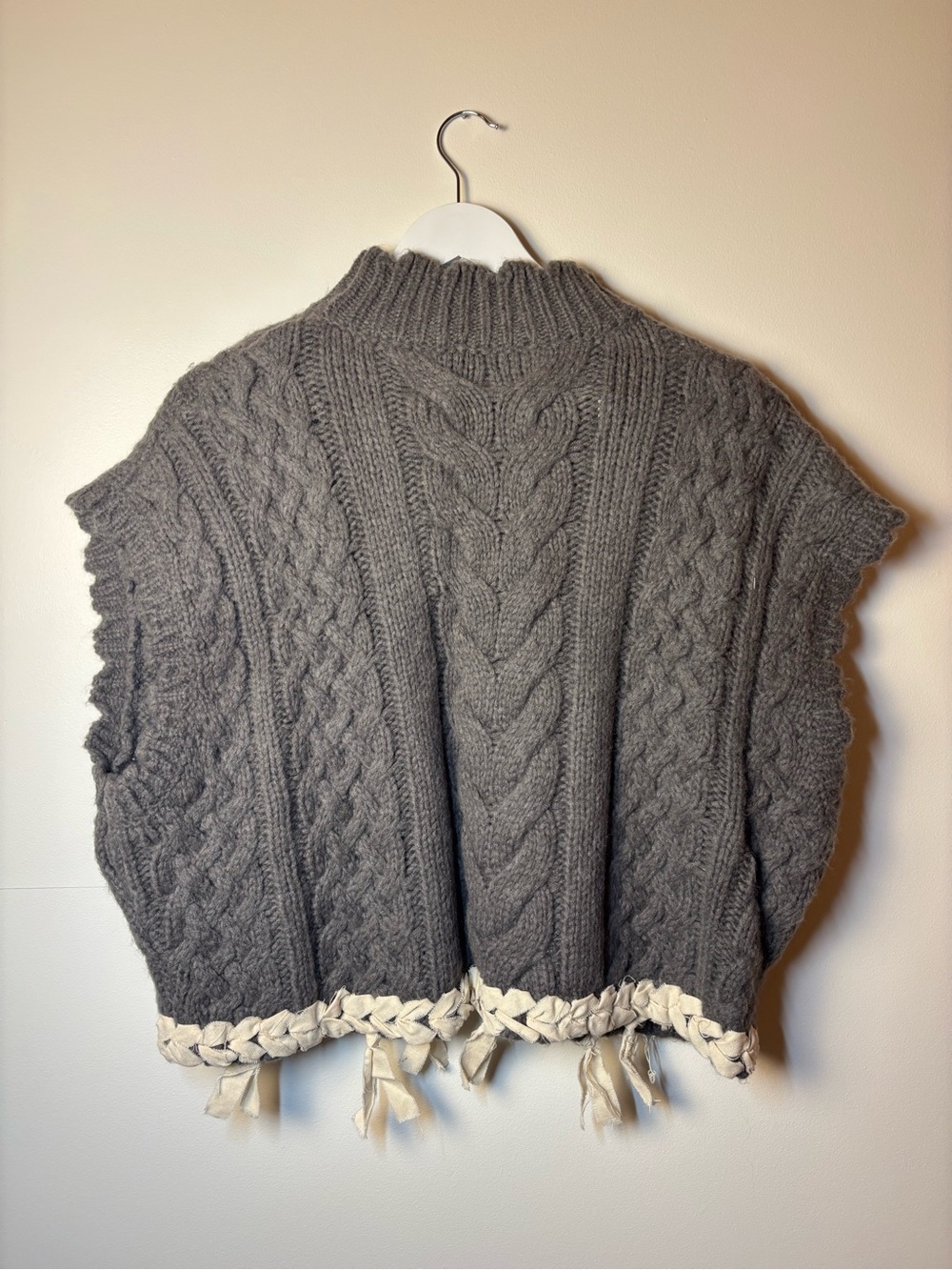 Zara Charcoal Cable-Knit Mock Neck Sleeveless Crew Sweater Vest, size xs-s - Picture 6 of 11